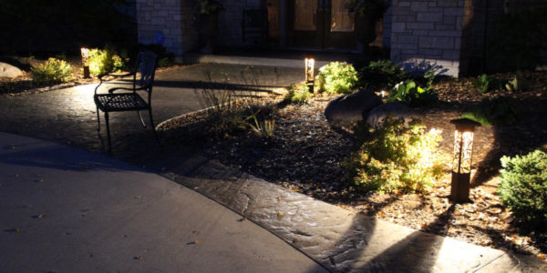 Attraction Lights Driveway Lighting: Project Study - Miller Residence ...